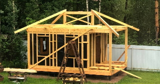 Сарай из бруса 100х100 в Кимовске - строительство под ключ | Строй-Кмв от 40609 руб.